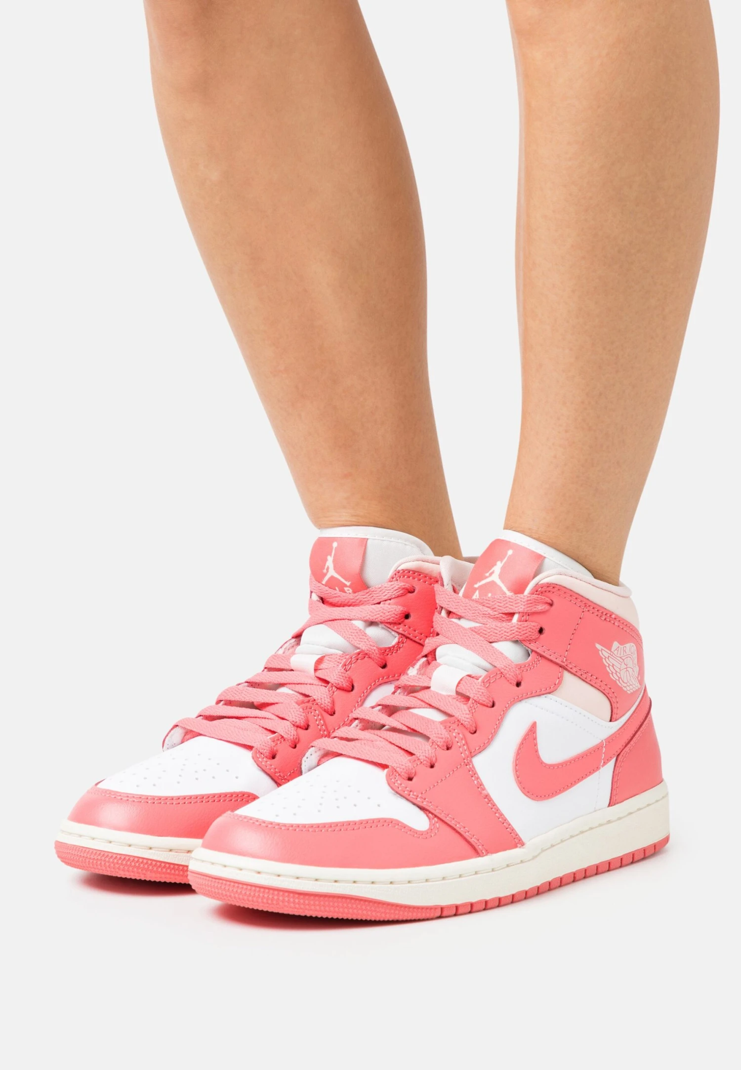 Air Jordan 1 Mid - Sneakers Hoog - White/Sea Coral/Atmosphere/Sail