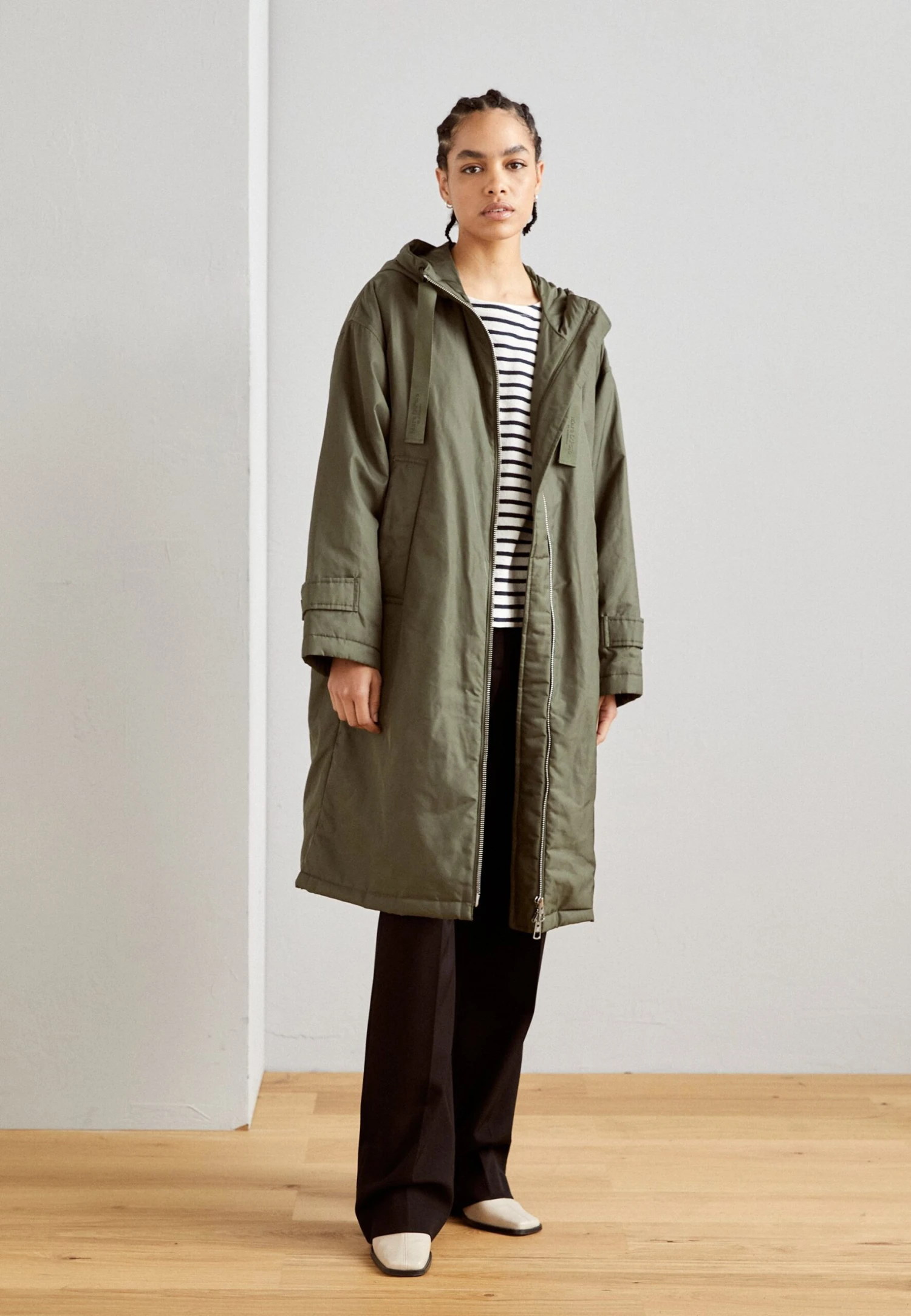 Marc O'Polo Coat Long Padded Fixed Hood Zipper Drawstring Waist - Parka - Olive Crop - Afbeelding 2