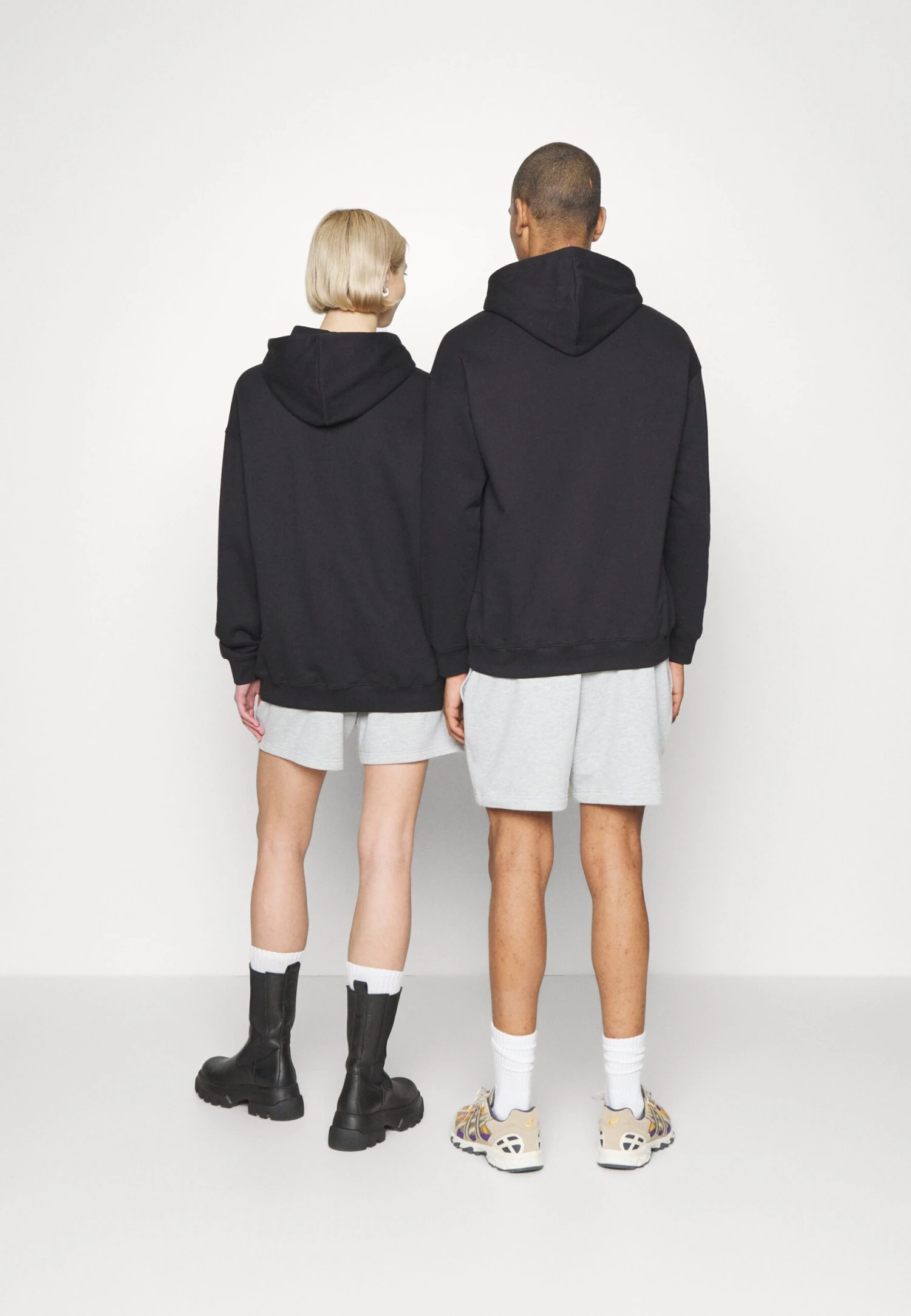 YOURTURN Care Bears Unisex - Hoodie - Black - Afbeelding 3